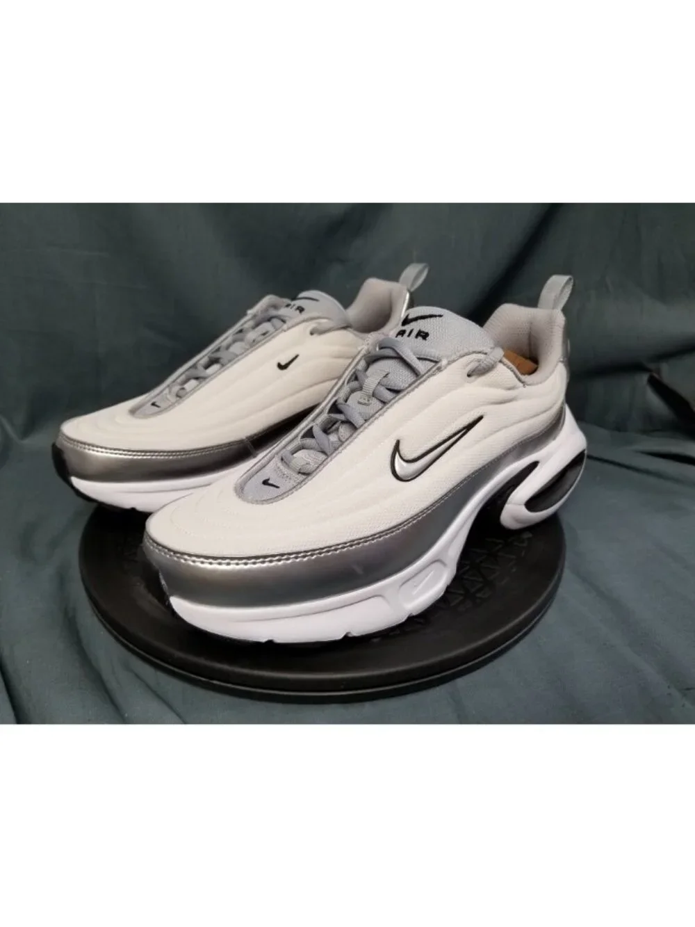 Nike Air Max Portal SE Silver Phantom Sneakers Mesh Women's Size 9.5 NEW No BOX
